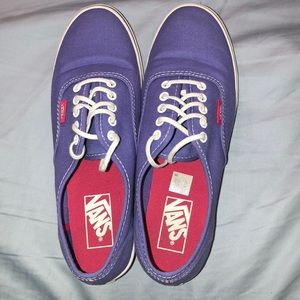 Vans “off the wall”